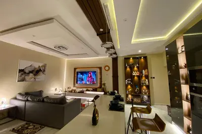 Image de #1 Oakville-Luxurious 2 Bedroom Apartment
