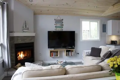 Image de Blue Bay Cottage in the heart of Georgian Bay - licence # Strtt-2025-195