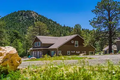 Image de Hot tub! Dogs Ok! King Bed & Fireplace, Near Park