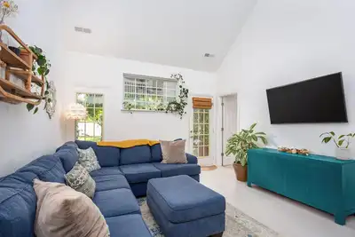 Image de Pet Friendly Charleston Home with Pool!