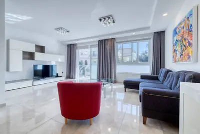 Image de St Georges Bay Oasis, Steps from the Beach