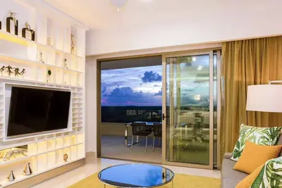 Image de Unforgettable Beachfront Escape: Experience Elegance and Comfort in a 2br Villa