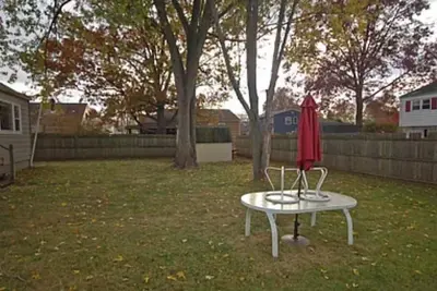 Image de Comfortable House w/ Wi-Fi + Kitchen