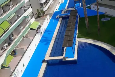 Image de Playa y Bonitas Piscinas Centro Salou