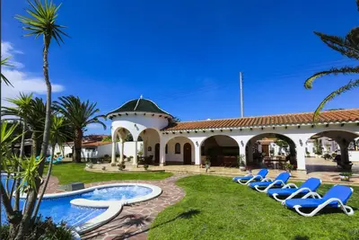 Image de Villa Balneari Resort Casa Vacances Per Famílies Chalet Casa Rural