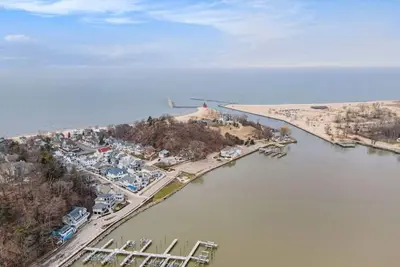 Image de Lake Michigan Beach Cottage!