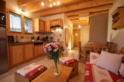 Image de Chez Charles - Albiez Montrond