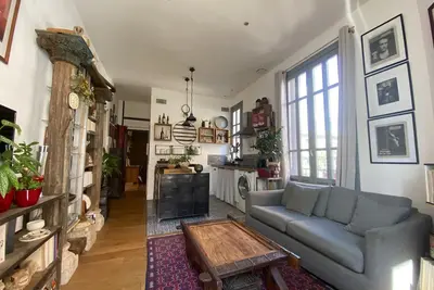 Image de 2 pièces jardin en centre-ville