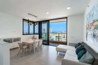 New 2 Br Front Beach Bat Yam