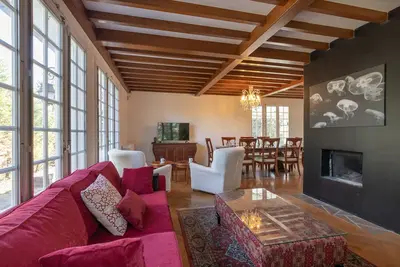 Image de Grande Maison Au Calme Avec Très Grand Jardin