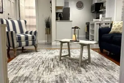 Image de Down Town Salem brand-new 1bdr apt