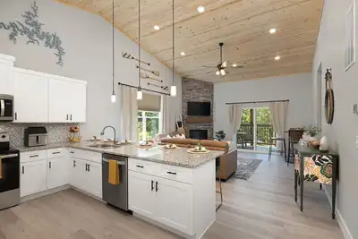 Image de 3b/2b Indoor Pool! *Branson*Indian Point* mins from Silver Dollar City