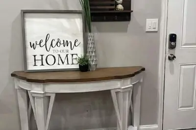 Image de Home in Riverdale mins. from Atl