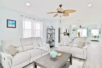 Image de Luxe Private Beachfront Retreat on Delaware River!