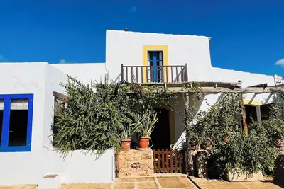 Image de Can Pep Tauet Formentera, al Centro de la Isla, muy Bien Comunicada