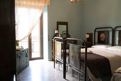 Image de Once Upon a Time Apartment cozy central source the Castle