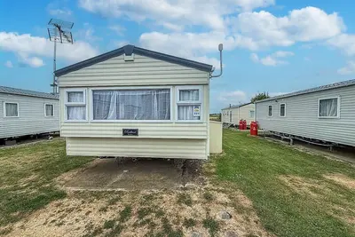 Image de Superb caravan with free WiFi at Seawick Holiday Park ref 27022s