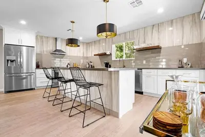 Image de Phoenix Uptown | 4br 3ba Luxury Hip | Vibey Phx