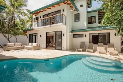 Image de Ultimate Family Pick a 5 minutes to the beach