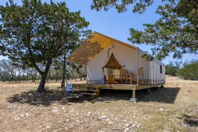 Image de Cozy Hill Country Glamping for Stargazing