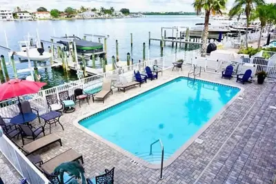 Image de Clearwater Beach Townhome!