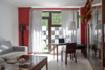 Image de Large apartment in villa, two bathrooms, private garden- central area of Milan
