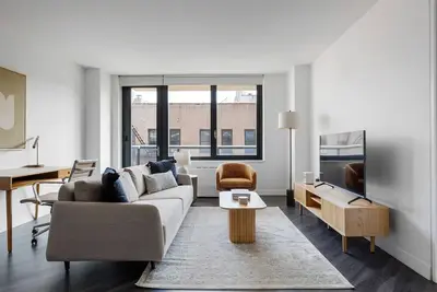 Image de Lovely East Village 1br w/ Balcony, Doorman & W/D, nr bars, by Blueground