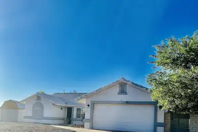 Image de Casa Feliz is minutes from Colorado River, Oatman, Casinos, Laughlin.