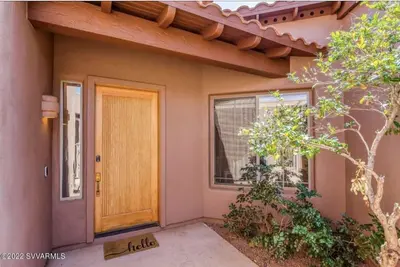 Image de Settle In The Village and Drink From The Coffee Bar On The Porch