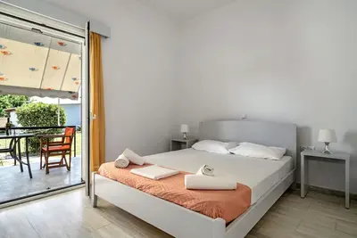 Image de Studio 'Labros 2' avec vue sur les montagnes, Wi-Fi et climatisation