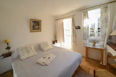 Image de propriéte cévenole du Xvii ° sur les contreforts des Cévennes