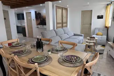 Image de Élégante maison Climatisée au pied de la cité