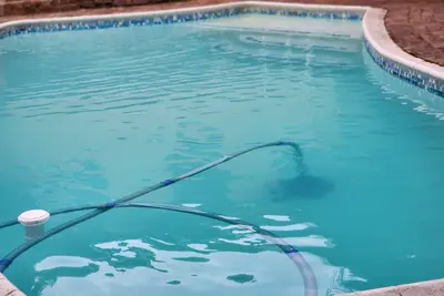 Image de Family Home With Indoor Water Feature