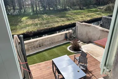 Image de Maison terrasse au bord de l'eau