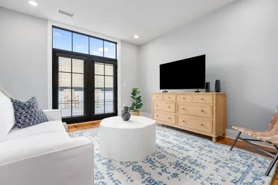 Image de Fabulous 2 Bedroom Apartment in the Target Building - Downtown Auburn - 204