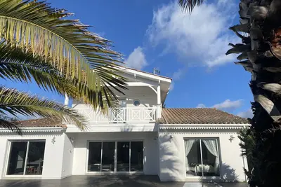 Image de House - Sentier du littoral - 160m2