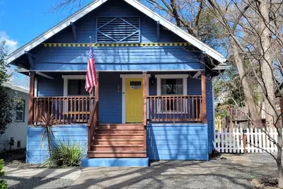 Image de Casa De V's Pet Friendly Charmer near Bidwell and Downtown