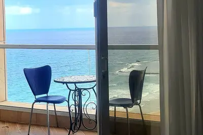 904Beautiful apartments with panoramic sea views