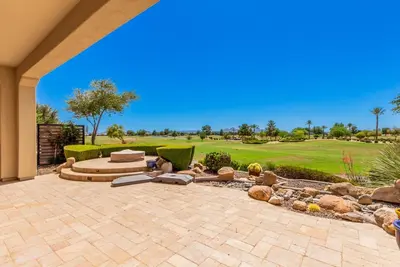 Image de Encanterra Genova model on Golf Lot w/mountain views