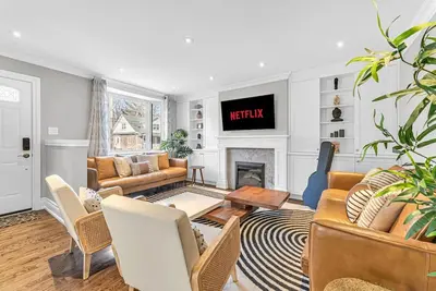 Image de Lorne Park Home, 20 Mins From Toronto