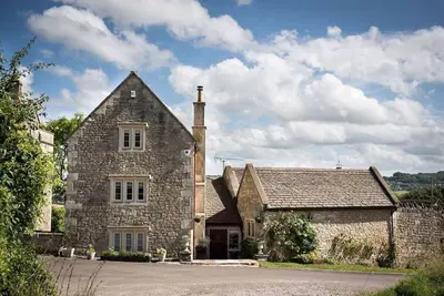 Image de Cottage-Large-Salle de bain privée séparée-Vue sur la campagne-Shockerwick Co. . .