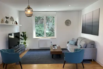 Image de Appartement confortable de 80m², Centre ville de quimper, parking privé sécurisé