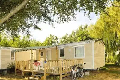 Image de Mobil-home Standard 27. 5m² (2 chambres) + terrasse semi-couverte 4 personnes