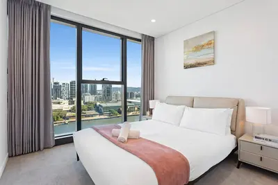 Image de Cassa One - Cbd Riverside Apt w/ Pool & Gym