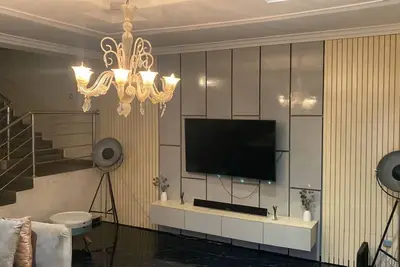 Image de Lovely nb 3-Bed House in Opebi