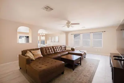 Image de Four King (Beds) House