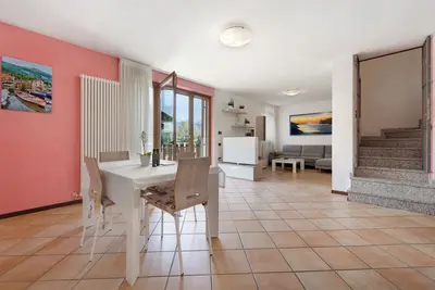 Image de Villa \"Katzemburg 5+\" avec vue sur le lac, jardin privé et Wi-Fi