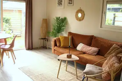 Image de New Cozy freshly modernized chalet on the Veluwe.