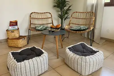 Image de A 2 pas de Nimes, Maison Privée Avec Jardin et Piscine