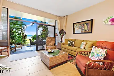 Image de Gorgeous oceanfront condo with beach access